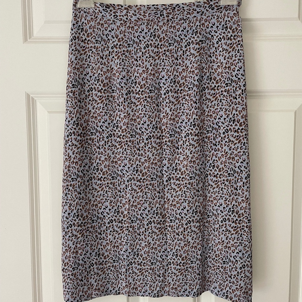 Diane Von Furstenberg Skirt, 100% Silk, Size 2